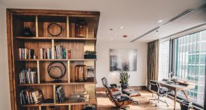 Doğal Zarafetin Evi: Kitaplık, Masif Dresuar ve Masif Kitaplık Seçiminde Estetik ile Dayanıklılığı Buluşturun belminomobilya5